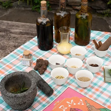 Casa Di Lui E Luise - Yoga & Ayurveda * Falmenta